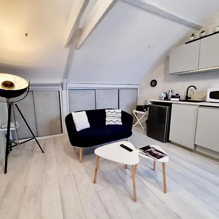 Apartment Centre Ville, T2 Confort Lumineux Et Calme ! Angouleme